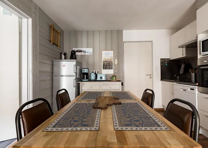 Centre Wifi Parking Draps Fournis *